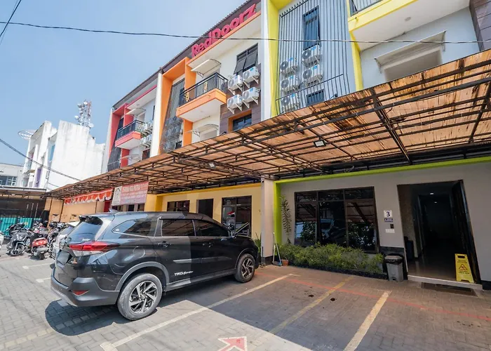 RedDoorz near Taman Krida Budaya Malang