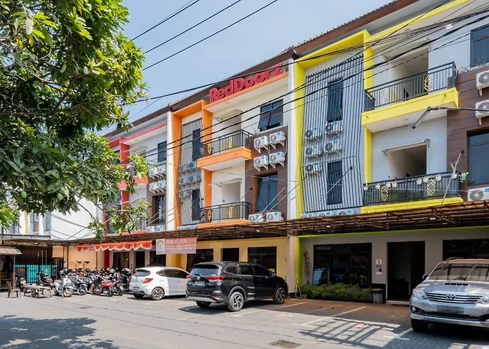 RedDoorz near Taman Krida Budaya Malang